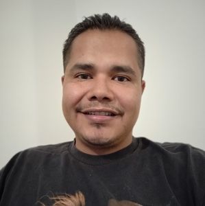 Meet your Posher, Roney